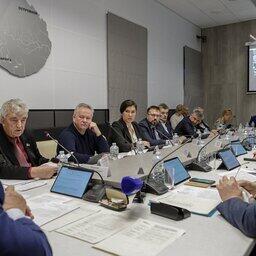 Федеральный законопроект обсудил Комитет по природопользованию, экологии, рыбохозяйственному и агропромышленному комплексу Мурманской областной думы. Фото пресс-центра регионального парламента