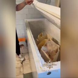 Купленный у браконьеров гребешок перерабатывался для дальнейшей перепродажи. Скриншот оперативной съемки 