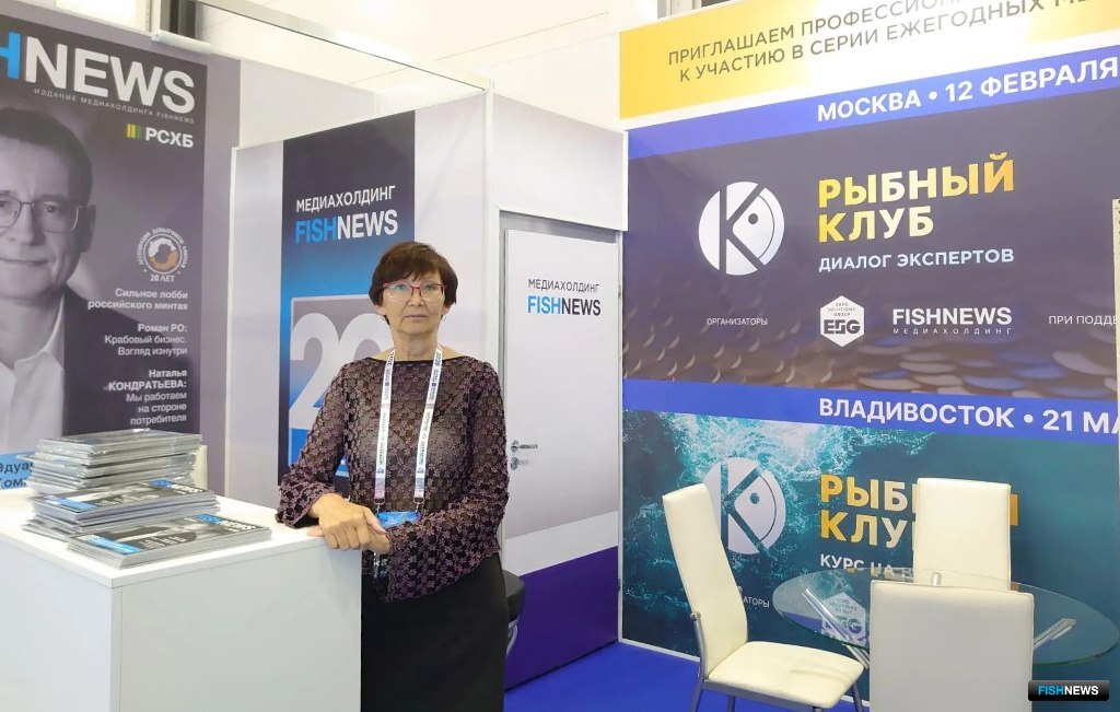 Fishnews на своем стенде рассказывает о предстоящих встречах Рыбного клуба