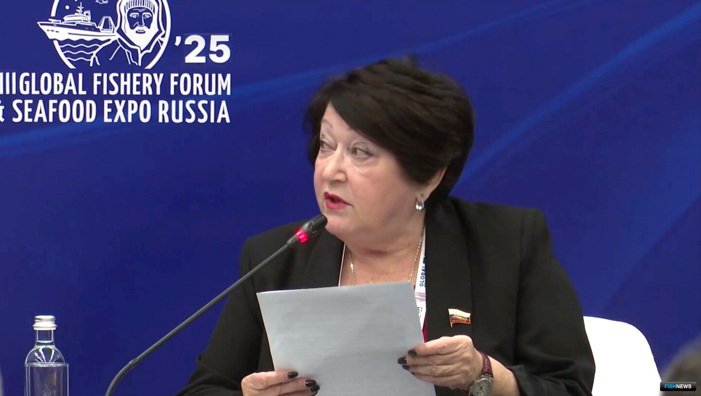 Член Комитета Совета Федерации по аграрно-продовольственной политике и природопользованию Людмила ТАЛАБАЕВА
