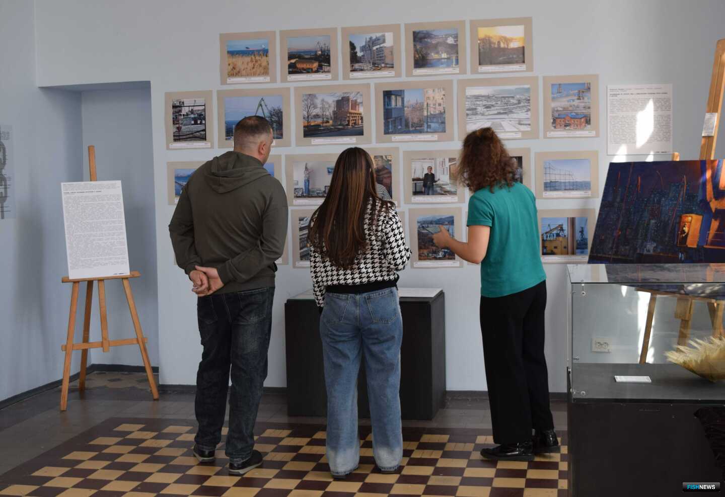 Посмотреть тематическую выставку пришли туристы из Красноярска