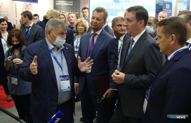 Президент ГК «Антей» Иван МИХНОВ отметил, что три краболова строятся параллельно