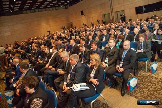 Более 300 делегатов приехали в Москву на IV Съезд работников рыбохозяйственного комплекса России