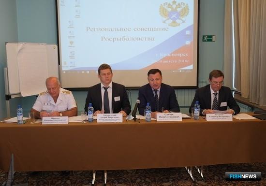 В Красноярске проходит межрегиональное совещание по проблемам негативного антропогенного воздействия на водные биоресурсы. Фото пресс-службы Росрыболовства