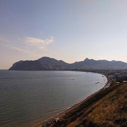 Черноморское побережье вблизи поселка Коктебель. Фото С. Соловьева, CC BY-SA 4.0