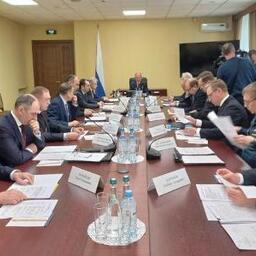 В Москве на заседании президиума Морской коллегии обсудили вопросы совершенствования порядка проведения подводного осмотра судов. Фото пресс-службы Минтранса