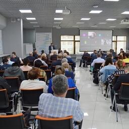 Научно-практический форум «Рыбная промышленность Дальнего Востока: парадоксы государственного управления» прошел во Владивостоке