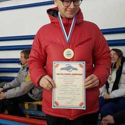 Выпускающий редактор Медиахолдинга «Фишньюс» Алексей СЕРЕДА награжден медалью «За волю к победе»
