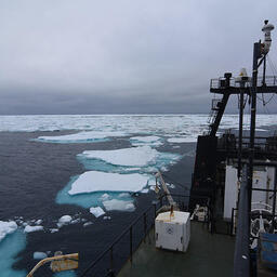 Экспедиция по разведке запасов криля в Антарктике на НИС «Атлантида». Фото пресс-службы ВНИРО