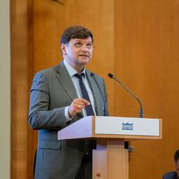 Председатель Ассоциации судовладельцев рыбопромыслового флота Алексей ОСИНЦЕВ