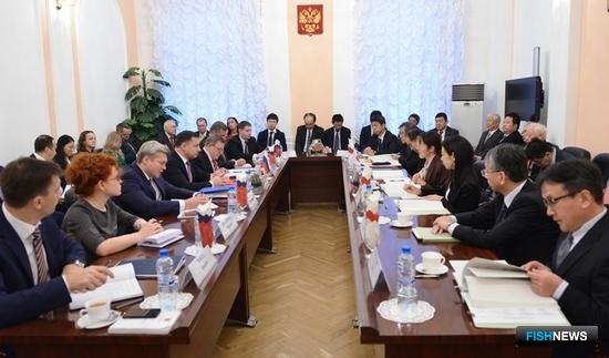 В Москве прошла 32-я сессия Российско-Японской смешанной комиссии по рыболовству. Фото пресс-службы Росрыболовства