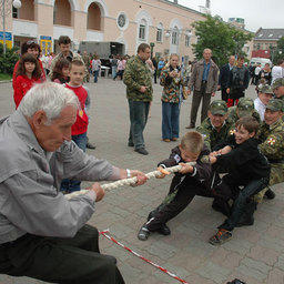 Празднование Дня рыбака во Владивостоке