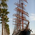 Учебный парусник «Седов» прибыл в испанский порт Аликанте. Фото Александра Кучерука.