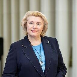 Руководитель Приморского регионального филиала Россельхозбанка Елена БАКУМЕНКО