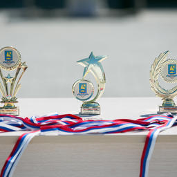 Невельское отделение парусного спорта открыло новый сезон соревнованиями. Фото пресс-службы фонда «Родные острова»