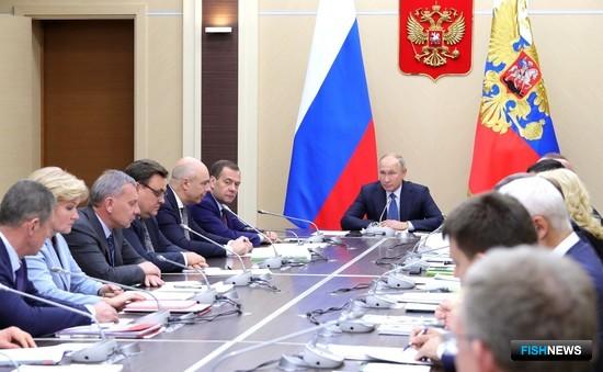 Глава государства Владимир ПУТИН провел совещание с членами правительства. Фото пресс-службы президента РФ