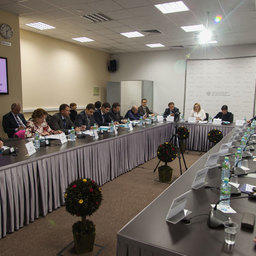 В Москве прошел круглый стол «Оценка эффективности дополнительного обременения при выдаче квот на вылов водных биологических ресурсов»