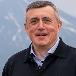 Губернатор Сахалинский области Валерий ЛИМАРЕНКО. Фото пресс-службы правительства региона