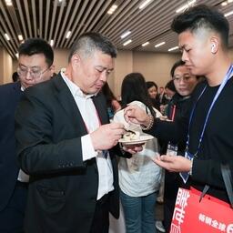 На выставке в Циндао провели презентацию прототипов 24 новых продуктов, разработанных специально для внутреннего рынка Китая