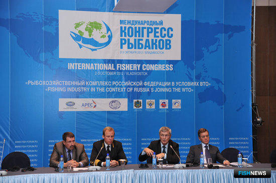 Обсуждение общей темы участники VII Международного конгресса рыбаков продолжили на круглых столах