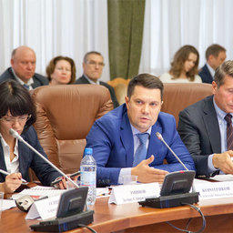 Выступает Министр агропромышленного комплекса и торговли Архангельской области Алексей КОРОТЕНКОВ