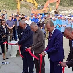 Новый рыбоперерабатывающий комплекс торжественно открыли в селе Озерское на Сахалине