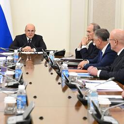 О выделении дополнительных средств на господдержку сельхозстрахования премьер-министр Михаил МИШУСТИН сообщил на заседании правительства. Фото пресс-службы кабмина