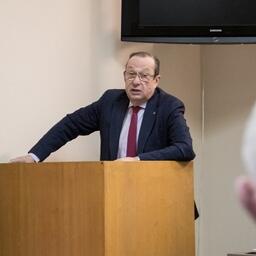 Первый зампредседателя правления Росрыбхоза Виктор ЗАРАЙСКИЙ