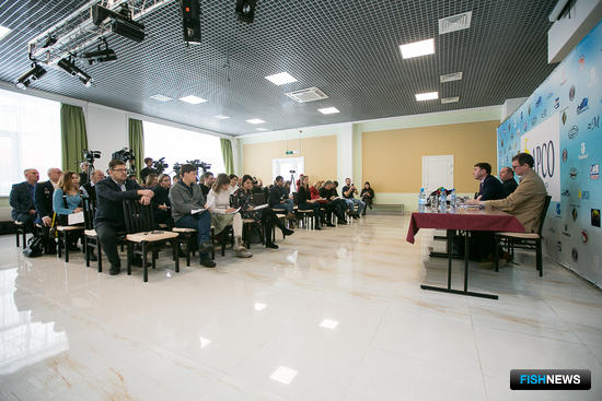Пресс-конференция прошла в Южно-Сахалинске