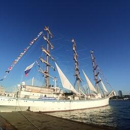 Судно на Параде парусов ВЭФ в 2022 г.