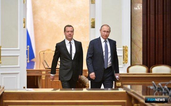 Премьер Дмитрий МЕДВЕДЕВ и президент Владимир ПУТИН. Фото пресс-службы президента РФ.