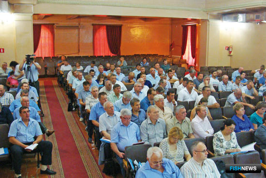 Рыбоводы на семинаре-совещании в Темрюкском районе Краснодарского края