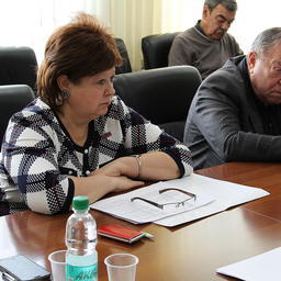 Проблемы рыбохозяйственных  предприятий  обсудили на заседании Сахалинской областной думы. Фото пресс-службы регионального парламента