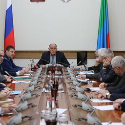 Премьер-министр Дагестана Абдулмуслим АБДУЛМУСЛИМОВ поручил сформировать оперативный штаб для расследования. Фото пресс-службы правительства республики