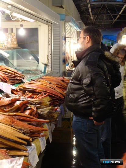 Камчатским продавцам рыбы субсидируют аренду торговых мест