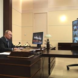 Видеосовещание у президента Владимира ПУТИНА было посвящено ситуации в сельском хозяйстве. Фото пресс-службы главы государства