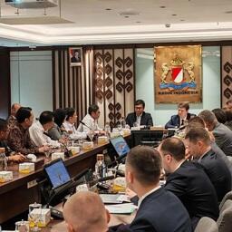 Российская сторона провела для индонезийских деловых кругов семинар, посвященный практическим аспектам реализации соглашения о свободной торговле. Фото пресс-службы Минэкономразвития, CC BY 4.0