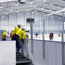 Проживают в комплексе сборные по хоккею и фигурному катанию. Фото пресс-службы фонда «Родные острова»