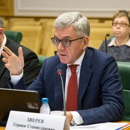 Президент Всероссийской ассоциации рыбопромышленников Герман ЗВЕРЕВ на парламентских слушаниях в Совете Федерации
