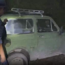 Фигуранты попытались скрыться на машине. Кадр оперативной съемки