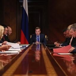 О присоединении России к Парижскому соглашению премьер Дмитрий МЕДВЕДЕВ сообщил на совещании со своими заместителями. Фото пресс-службы правительства