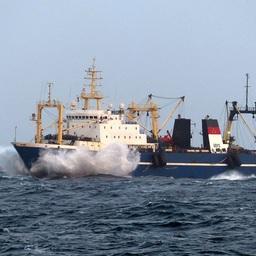Российское судно, ведущее промысел в Центрально-Восточной Атлантике. Фото пресс-службы АтлантНИРО