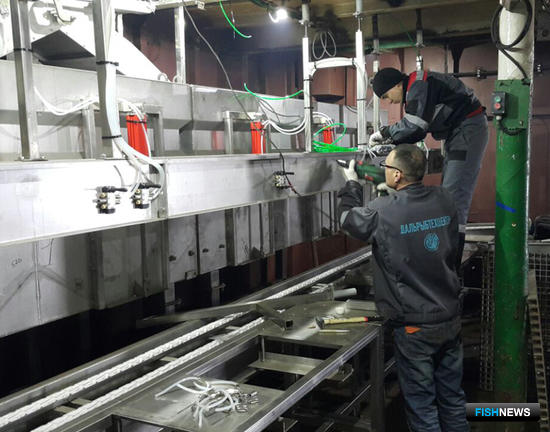 Монтаж технологического оборудования на судне компании «Антей»