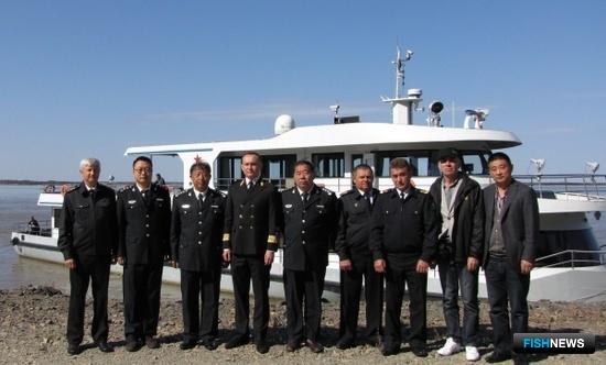 Российские и китайские сотрудники рыбоохраны провели совместные рейды в пограничных водах Амура и Уссури. Фото пресс-службы Амурского теруправления Росрыболовства