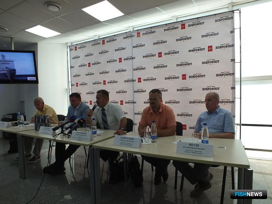 Во Владивостоке прошла пресс-конференция, посвященная добыче сардины-иваси