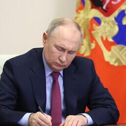 Владимир ПУТИН дал поручения по развитию гражданского судостроения. Фото пресс-службы президента