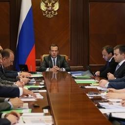 Совещание по улучшению инвестиционного климата провел глава Правительства Дмитрий Медведев. Фото пресс-службы кабмина