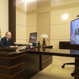 Возможность введения продовольственных сертификатов обсудили на видеовстрече президента Владимира ПУТИНА с руководителями фракций Госдумы. Фото пресс-службы главы государства