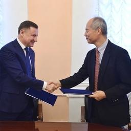 Россия и Япония договорились о взаимных квотах и утвердили план совместных исследований на 2018 г. Фото пресс-службы Росрыболовства