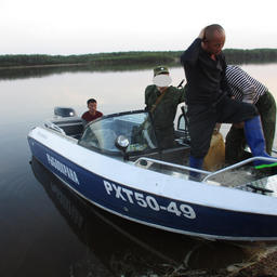 Задержанные на Амуре китайские рыбаки